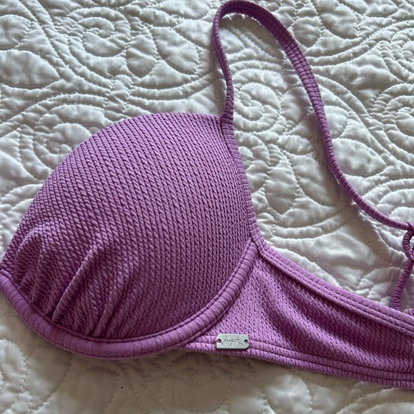 💜Purple bikini top with underwire💜 - Picture 3 of 5